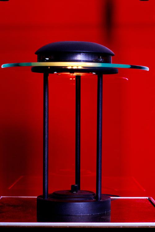Saturn table lamp