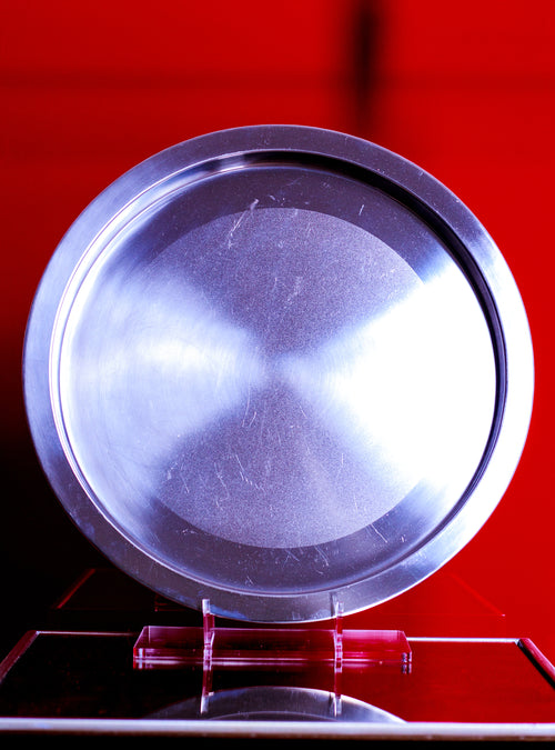 Spun steel round tray